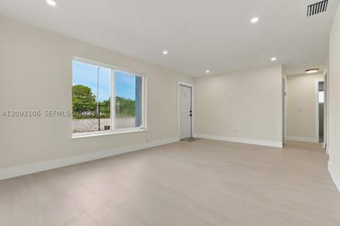 18814 NW 46th Ave, Miami Gardens FL - photo 16 of 39