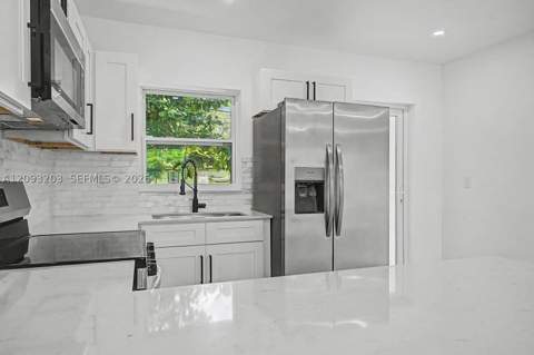 1785 NW 52nd St, Miami FL - photo 13 of 49