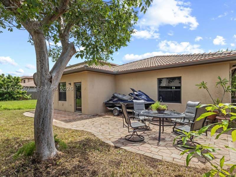 4 bedroom SingleFamilyResidence at 11865 SW 236th St, Silver Palm West, Homestead — photo 3