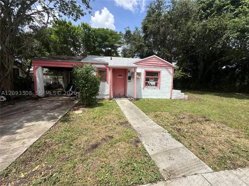 1 bedroom SingleFamilyResidence at 16122 NE 18th Ct, Fulford Heights, North Miami Beach — photo 2