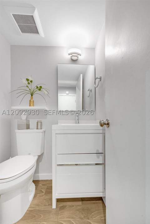 11236 SW 104th St, Miami FL - photo 10 of 33