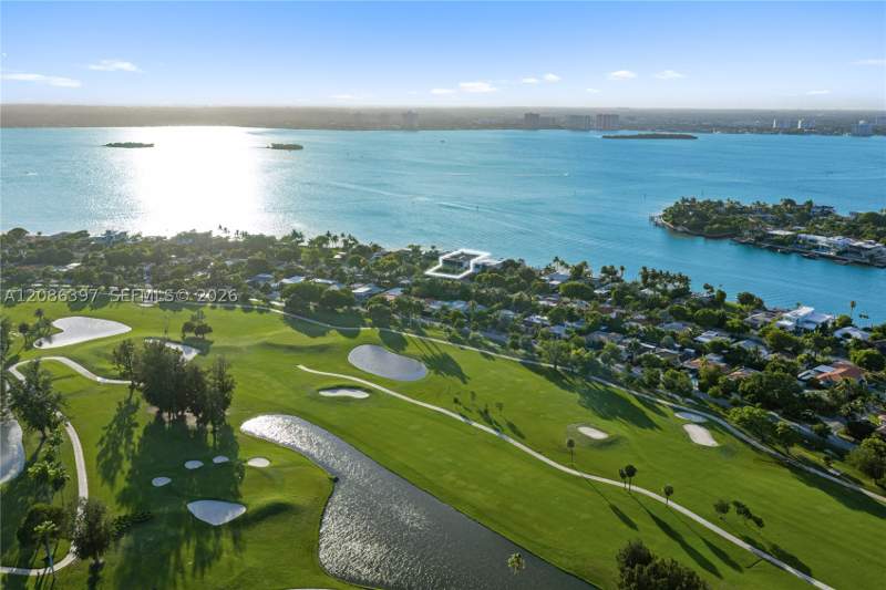 6 bedroom SingleFamilyResidence at 857 N Shore Dr, Normandy Golf Course, Miami Beach — photo 2