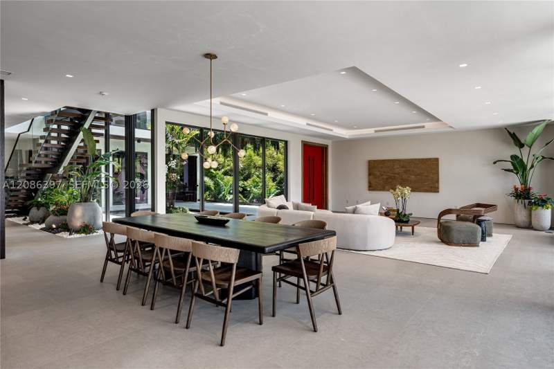 6 bedroom SingleFamilyResidence at 857 N Shore Dr, Normandy Golf Course, Miami Beach — photo 5