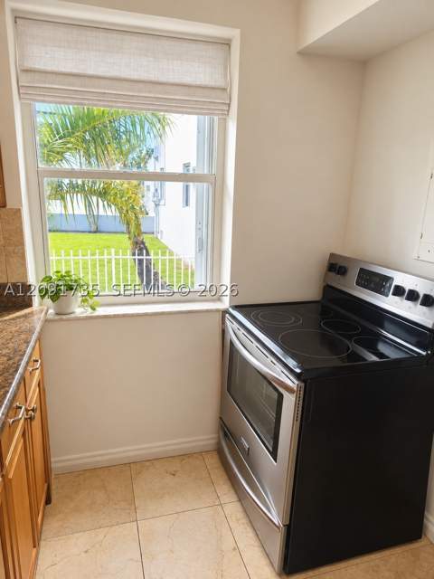 530 SW 10th St 2-C, Miami FL - photo 6 of 10