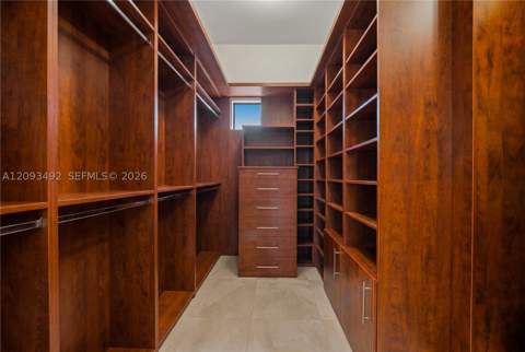 1803 S Bayshore Ln, Miami FL - photo 16 of 34
