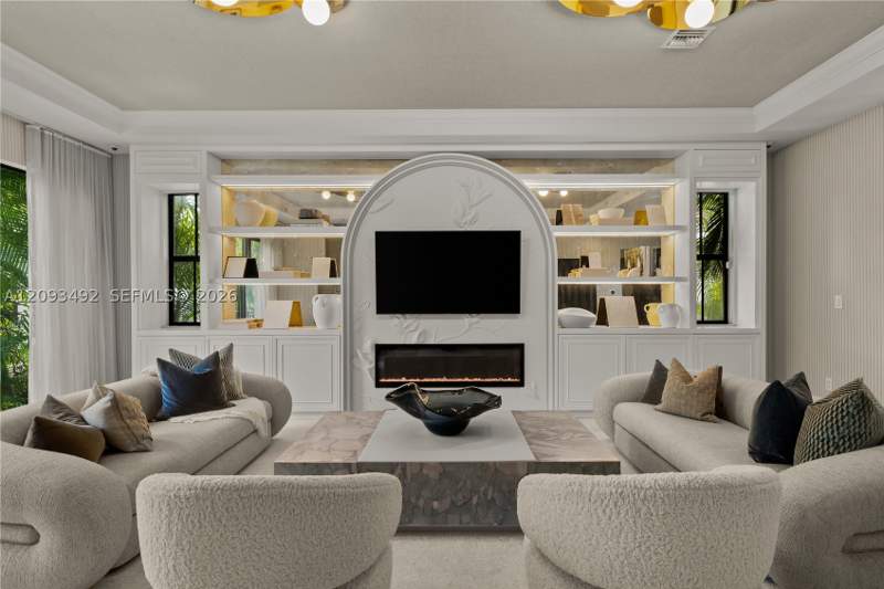 4 bedroom SingleFamilyResidence at 1803 S Bayshore Ln, Fairhaven, Miami — photo 4