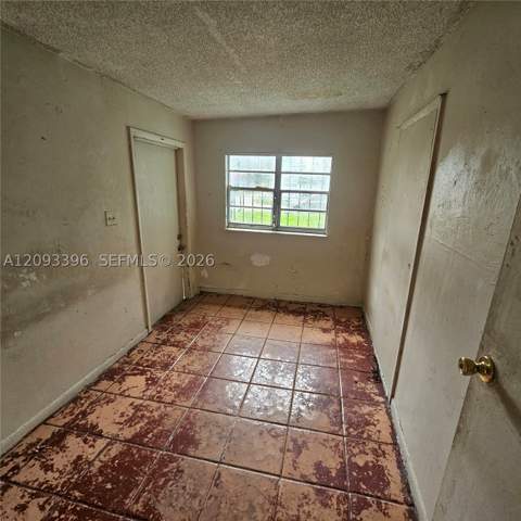 105 NW 58th St, Miami FL - photo 10 of 11