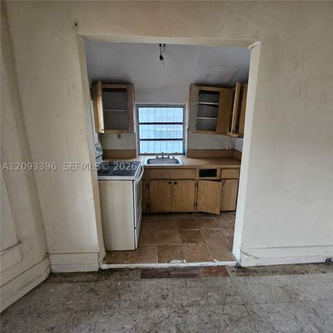105 NW 58th St, Miami FL - photo 6 of 11