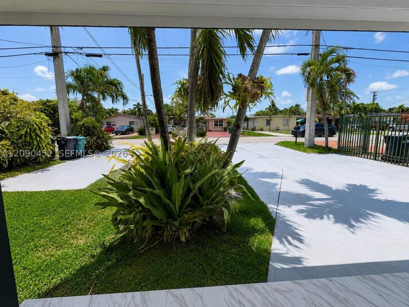4 bedroom SingleFamilyResidence at 7239 NW 3rd St, Winona Park 1st Addn, Miami — photo 5