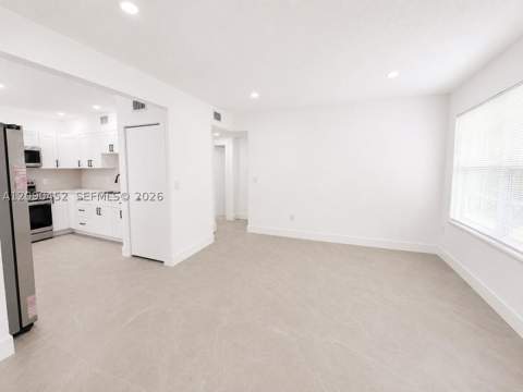 7239 NW 3rd St, Miami FL - photo 9 of 43