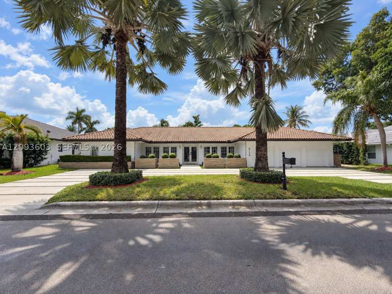 5 bedroom SingleFamilyResidence at 5134 NW 94th Doral Pl, Doral Estates, Doral — photo 1