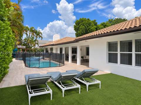 5134 NW 94th Doral Pl, Doral FL - photo 16 of 22