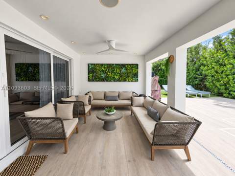 5134 NW 94th Doral Pl, Doral FL - photo 17 of 22