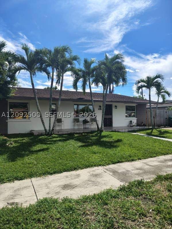 5 bedroom SingleFamilyResidence at 10980 SW 143rd Ter, 10th Addn To Richmond Hei, Miami — photo 2