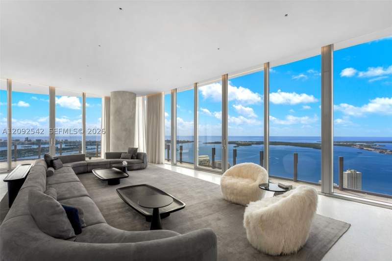 5 bedroom Condominium at 300 Biscayne Boulevard Way Ph5801C, 300 Biscayne Blvd Way Cond, Miami — photo 2