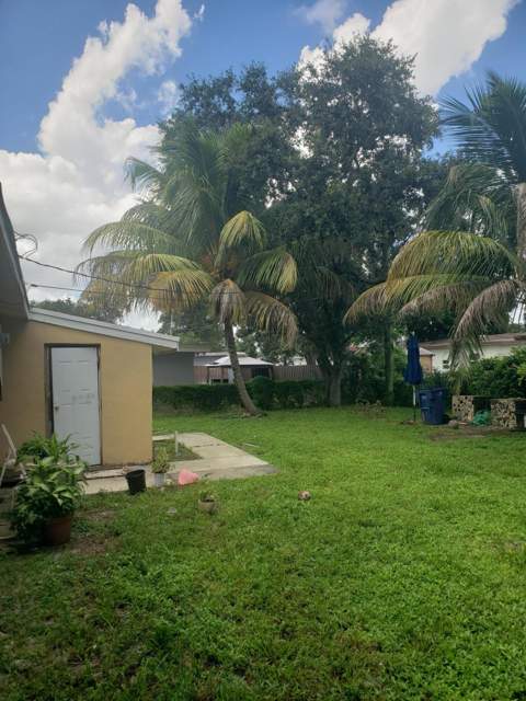 2821 NW 171st Street, Miami Gardens FL - photo 8 of 12