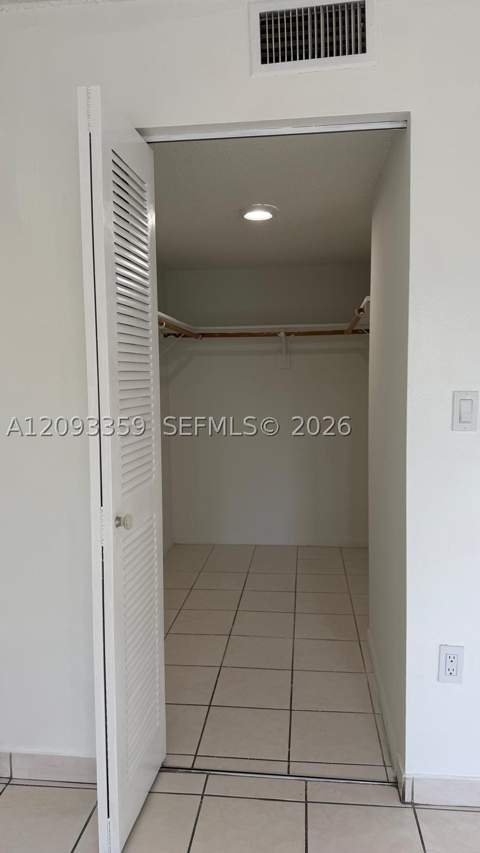 6965 Harding Ave 305, Miami Beach FL - photo 23 of 38