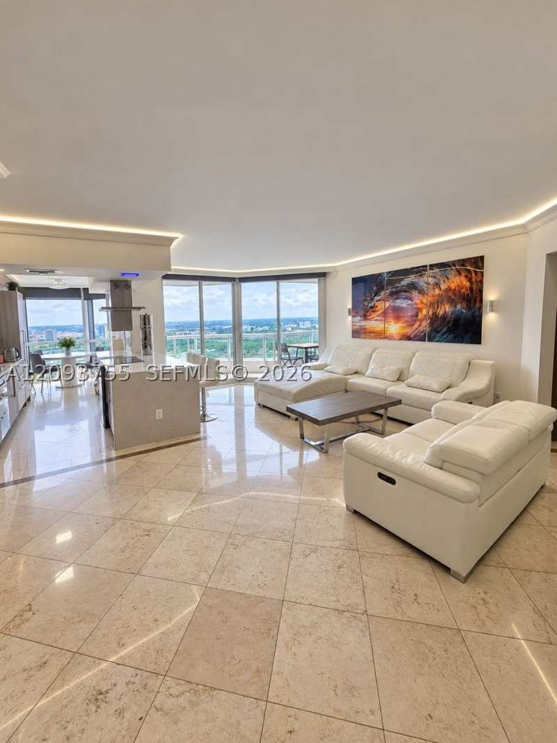 3 bedroom Condominium at 21205 Yacht Club Dr 3105, North Tower At The Point, Aventura — photo 1