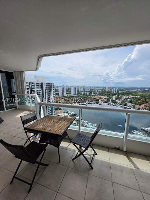 21205 Yacht Club Dr 3105, Aventura FL - photo 14 of 56