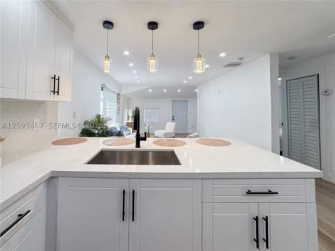 3630 NW 98th St, Miami FL - photo 14 of 29