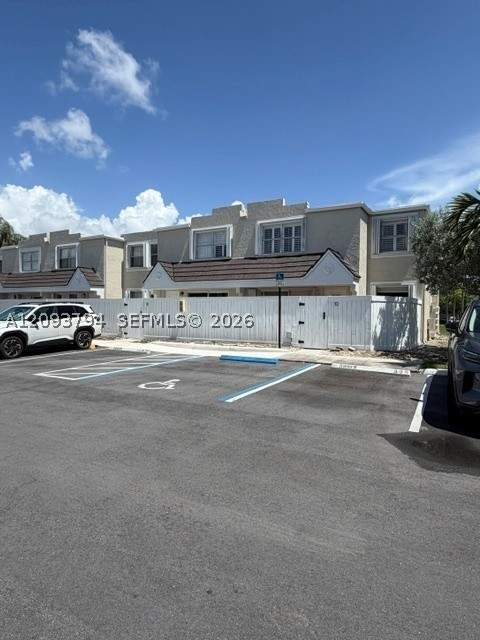 4590 SW 68th Ct Cir 8, Miami FL - photo 6 of 44