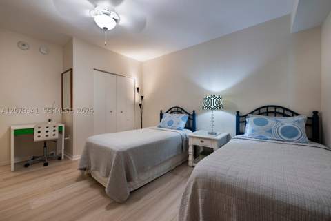18100 N Bay Rd 1009, Sunny Isles Beach FL - photo 15 of 30