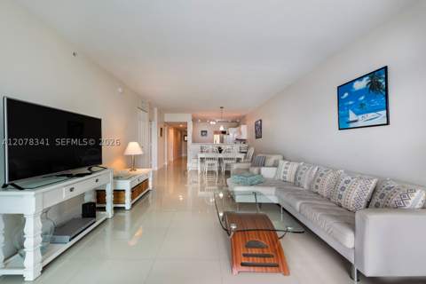 18100 N Bay Rd 1009, Sunny Isles Beach FL - photo 8 of 30