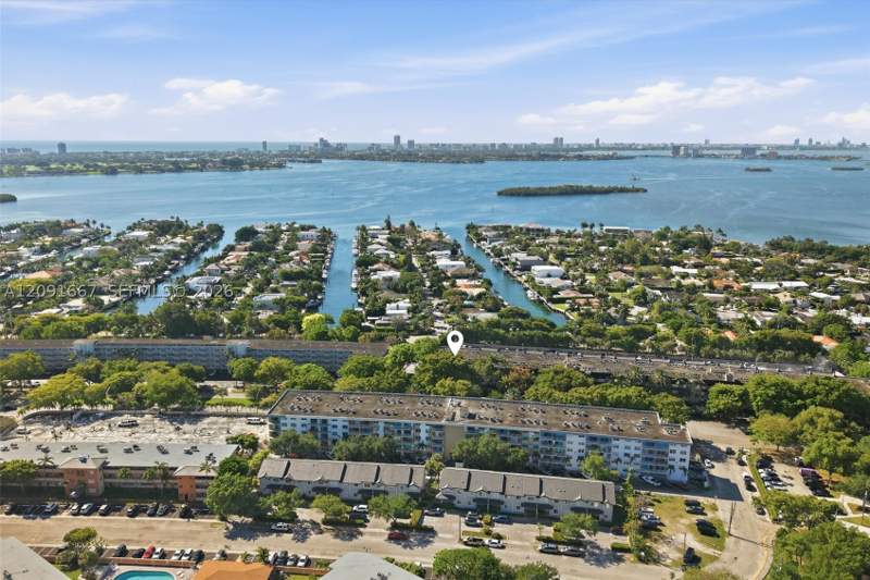 1 bedroom Condominium at 1800 Sans Souci Blvd 201, Bayview Palms Condo, North Miami — photo 2