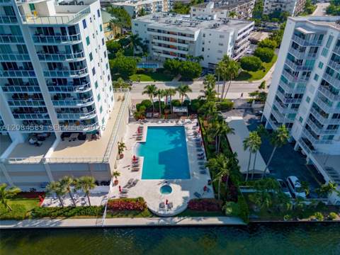 18100 N Bay Rd 308, Sunny Isles Beach FL - photo 24 of 38