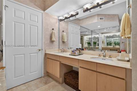 18671 Collins Ave 2501, Sunny Isles Beach FL - photo 21 of 53