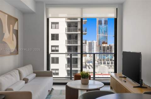 11 NE 6th St 2310, Miami FL - photo 13 of 55