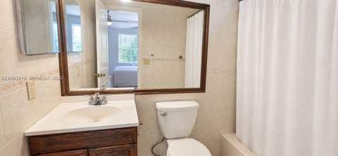 9760 SW 211th St, Cutler Bay FL - photo 13 of 31