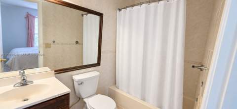 9760 SW 211th St, Cutler Bay FL - photo 18 of 31