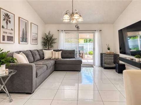 5920 W 20th Ln, Hialeah FL - photo 6 of 6