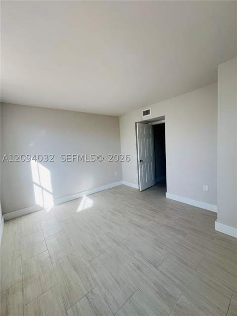 380 NW 85th Pl 1406, Miami FL - photo 8 of 17