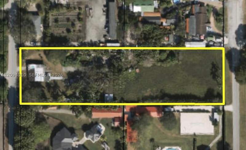6 bedroom SingleFamilyResidence at 6255 SW 123rd Ave, Horse Country, Miami — photo 2