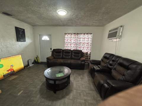 555 Harem Avenue, Opa Locka FL - photo 16 of 22