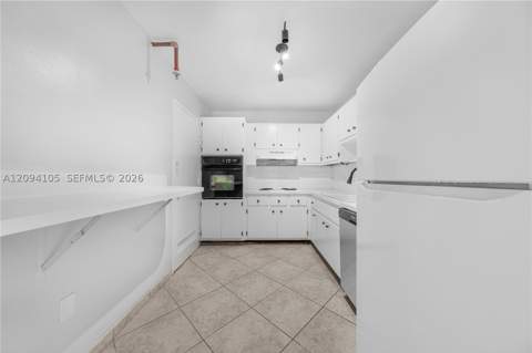 400 Kings Point Dr 1427, Sunny Isles Beach FL - photo 6 of 20