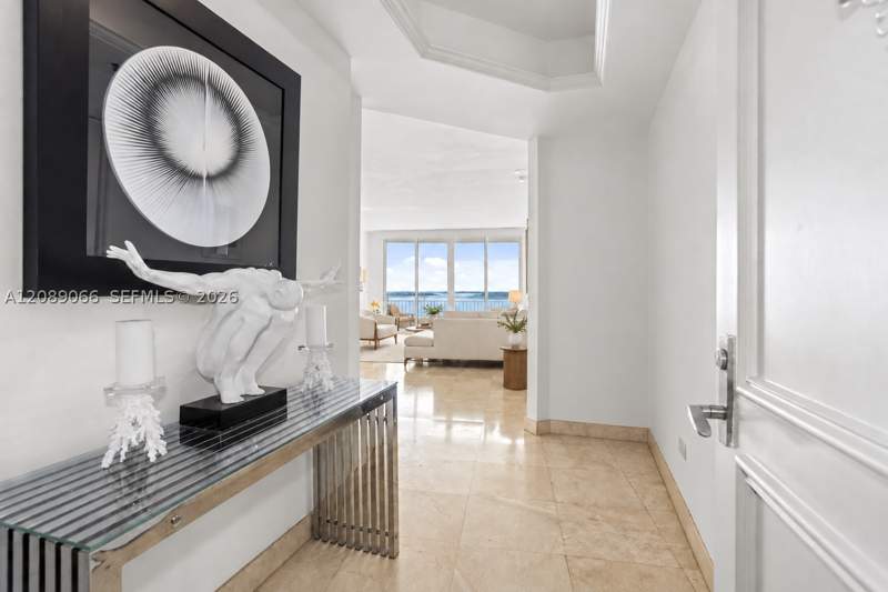 2 bedroom Condominium at 808 Brickell Key Dr 2002, Two Tequesta Point Condo, Miami — photo 2