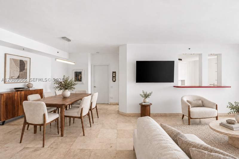 2 bedroom Condominium at 808 Brickell Key Dr 2002, Two Tequesta Point Condo, Miami — photo 5