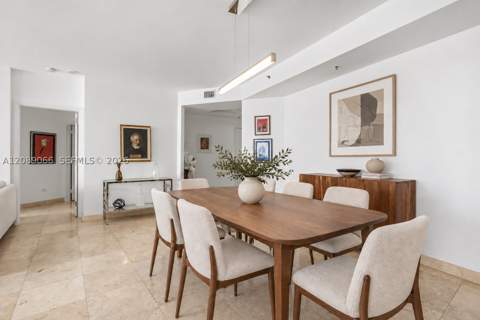 808 Brickell Key Dr 2002, Miami FL - photo 7 of 36