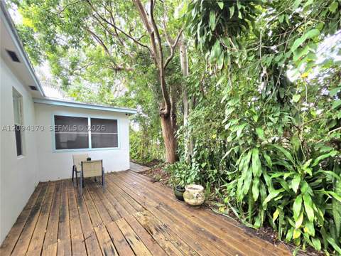 1220 NE 128th St, North Miami FL - photo 15 of 38