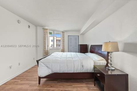 219 NW 12th Ave 807, Miami FL - photo 10 of 31