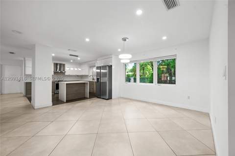 1543 Dorado Ave, Coral Gables FL - photo 11 of 38