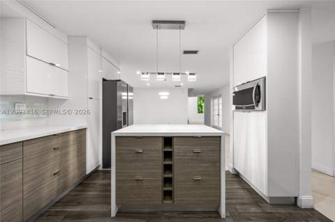 1543 Dorado Ave, Coral Gables FL - photo 9 of 38