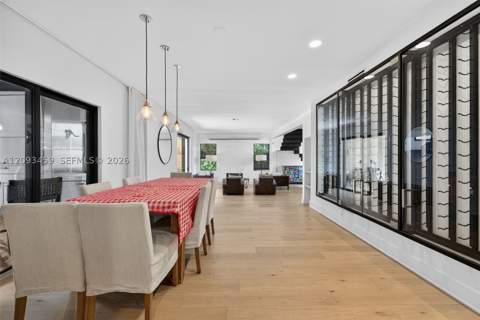4353 Alton Rd, Miami Beach FL - photo 16 of 36