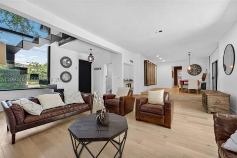 4353 Alton Rd, Miami Beach FL - photo 9 of 36