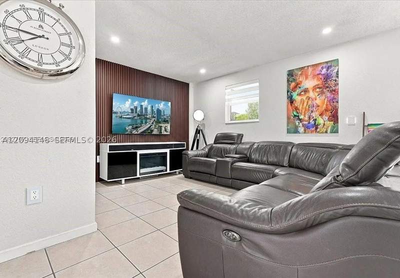 3 bedroom SingleFamilyResidence at 13617 SW 264th Ter, Naranja Gardens, Homestead — photo 3