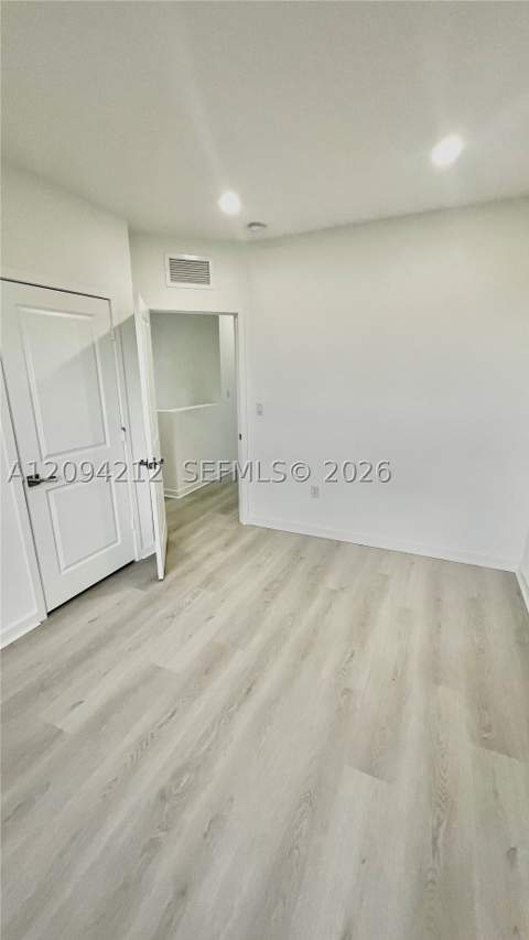 619 NE 4th St, Florida City FL - photo 11 of 18