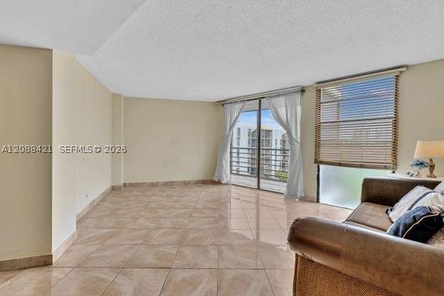 2 bedroom Condominium at 20400 W Country Club Dr 711, Biscaya IV Condo, Aventura — photo 5